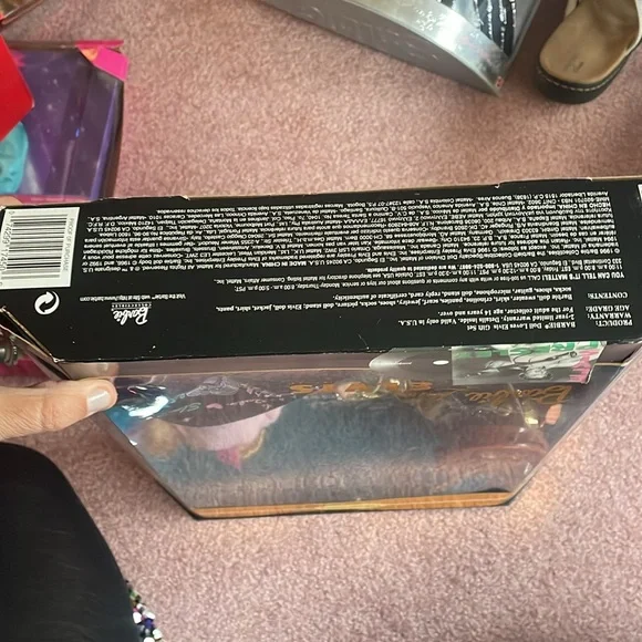 New in box Elvis and Barbie combined Barbie pair - Picture 9 of 9